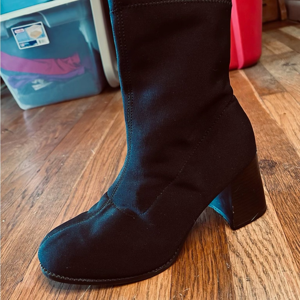 High Lights Black Stretch Sock Boots Women’s 9M – 3” Block Heel - Picture 4 of 13
